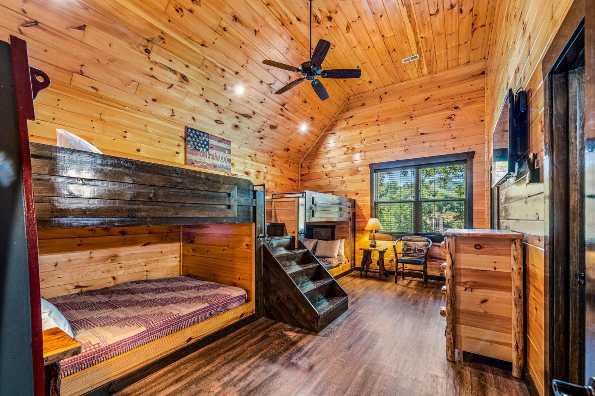 The Mighty Crabapple Manor By Stony Brook Cabins Gatlinburg Eksteriør bilde