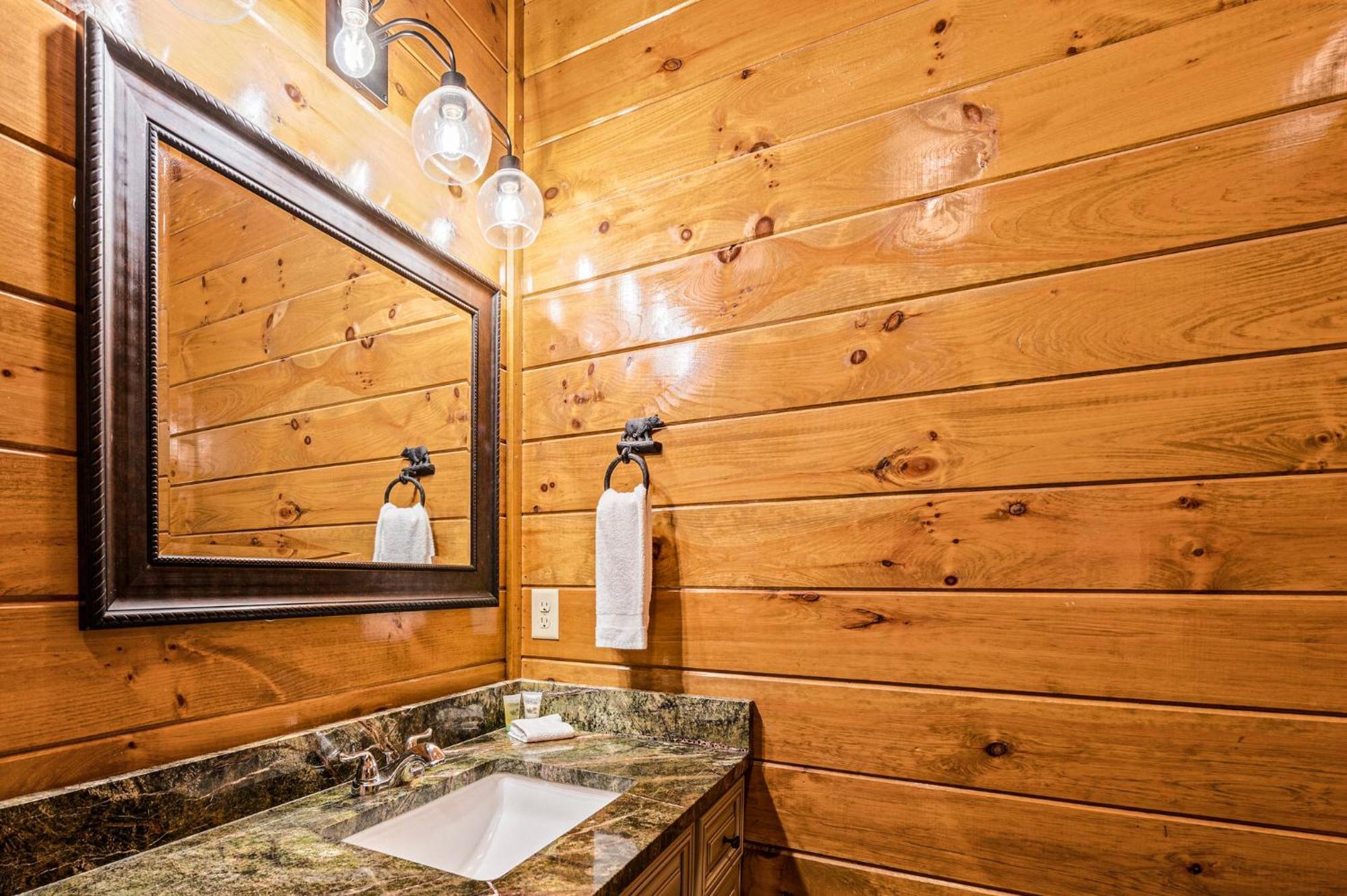 The Mighty Crabapple Manor By Stony Brook Cabins Gatlinburg Eksteriør bilde